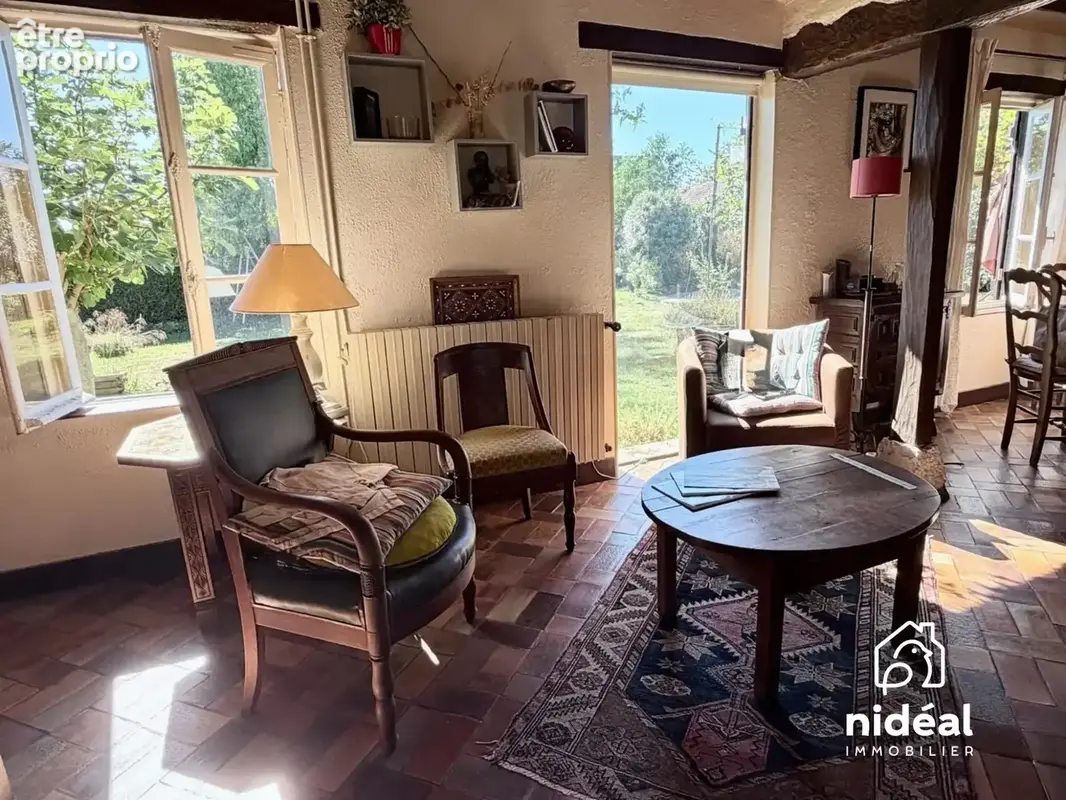 Maison 6 pièces 130 m² à vendre à Amfreville-Sur-Iton (27400) - photo 2