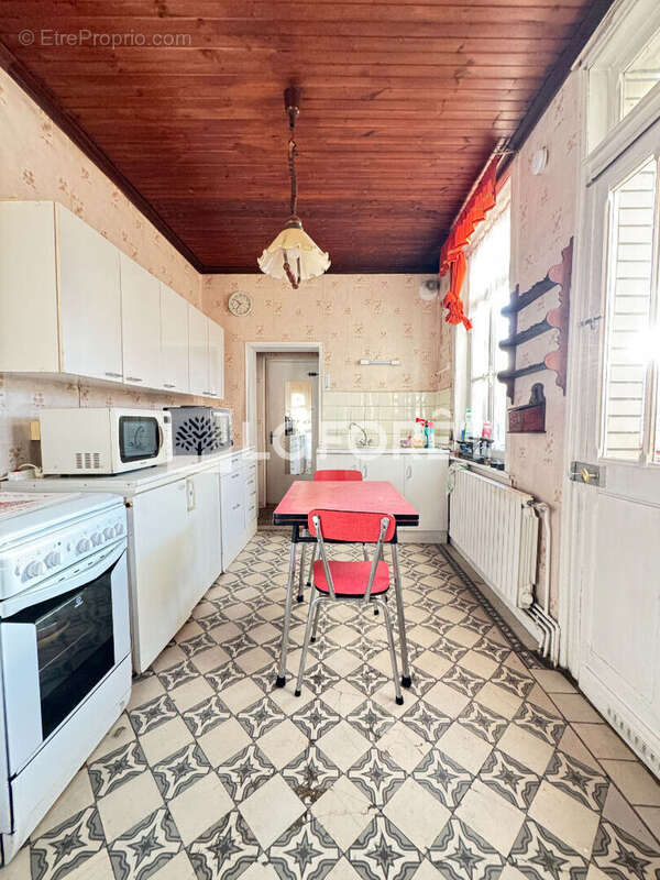 Maison à SIN-LE-NOBLE