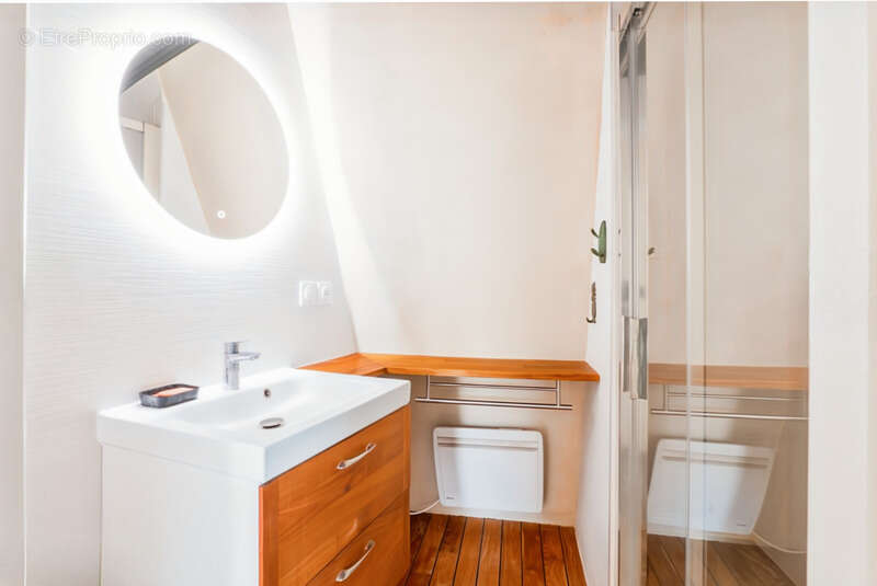 Appartement à AIX-LES-BAINS