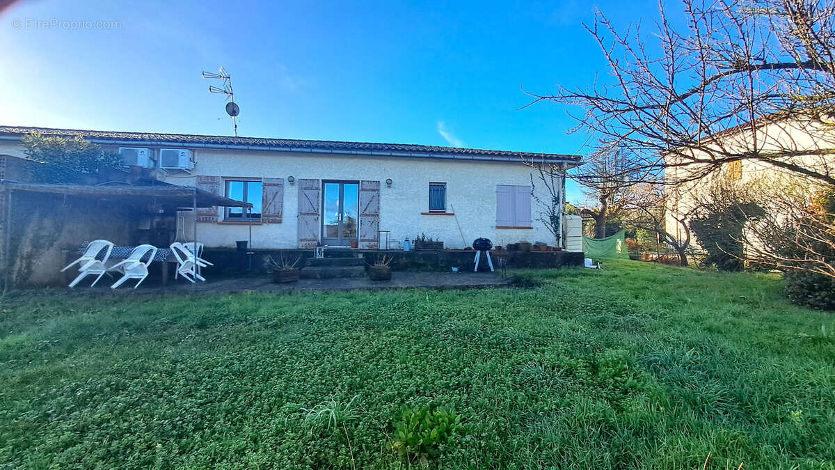 Maison à GRANGES-SUR-LOT
