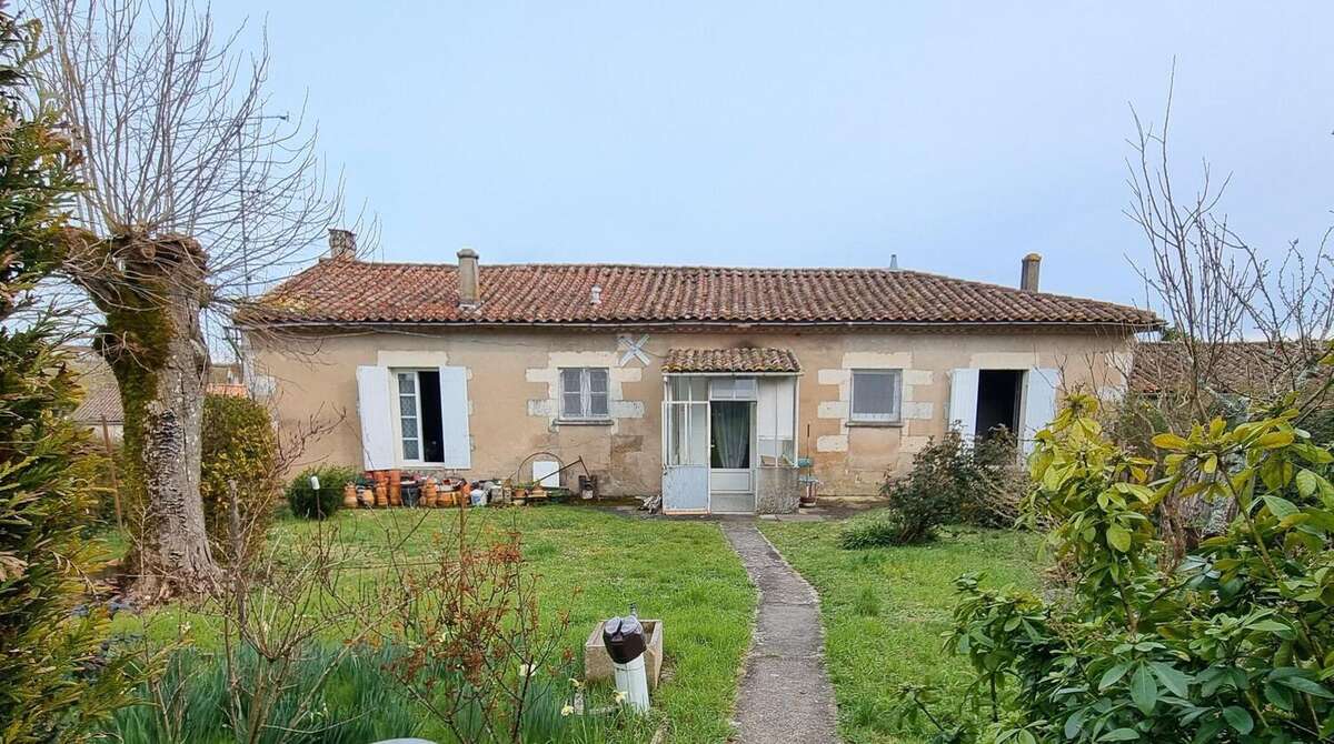 Photo 2 - Maison à MORTAGNE-SUR-GIRONDE
