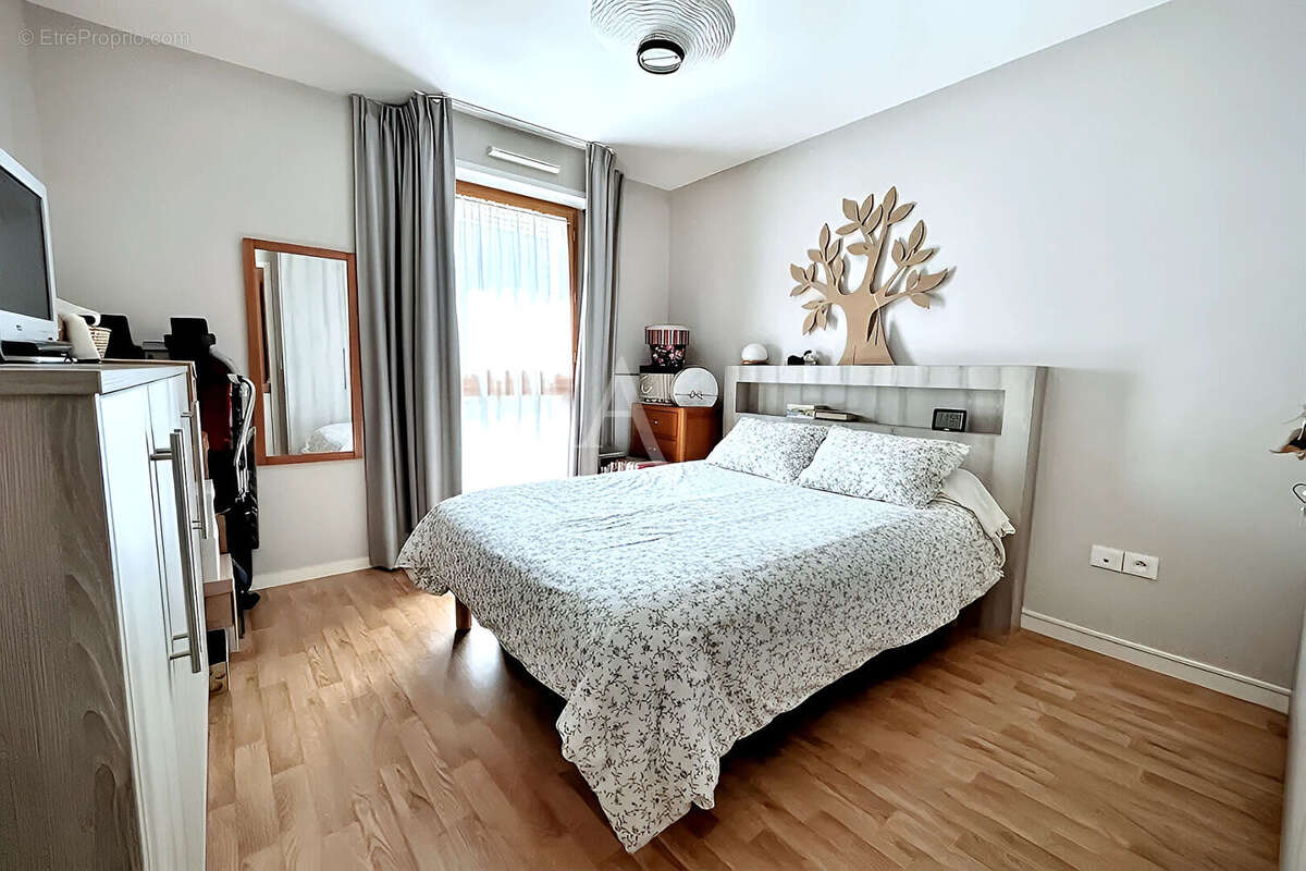Appartement à VITRY-SUR-SEINE