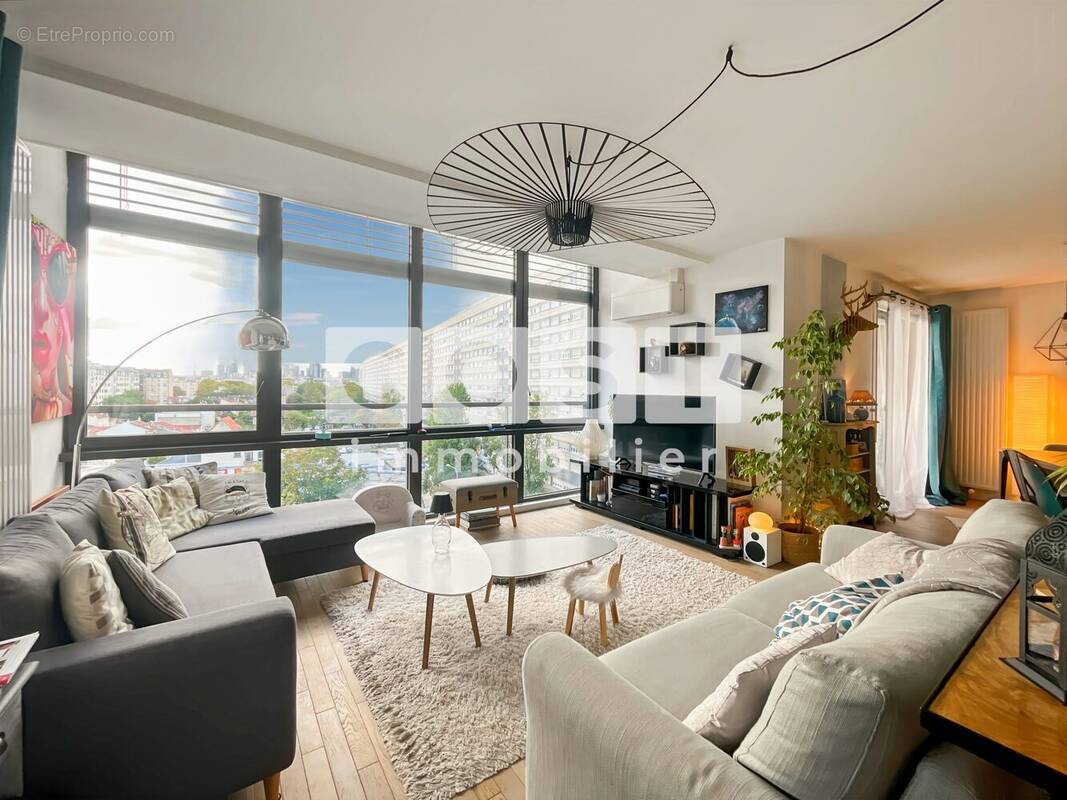 Appartement à GENNEVILLIERS