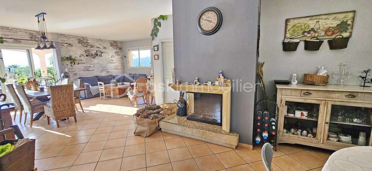 Maison à CUTTOLI-CORTICCHIATO