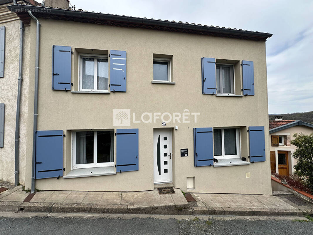 Maison à SAINT-JUERY