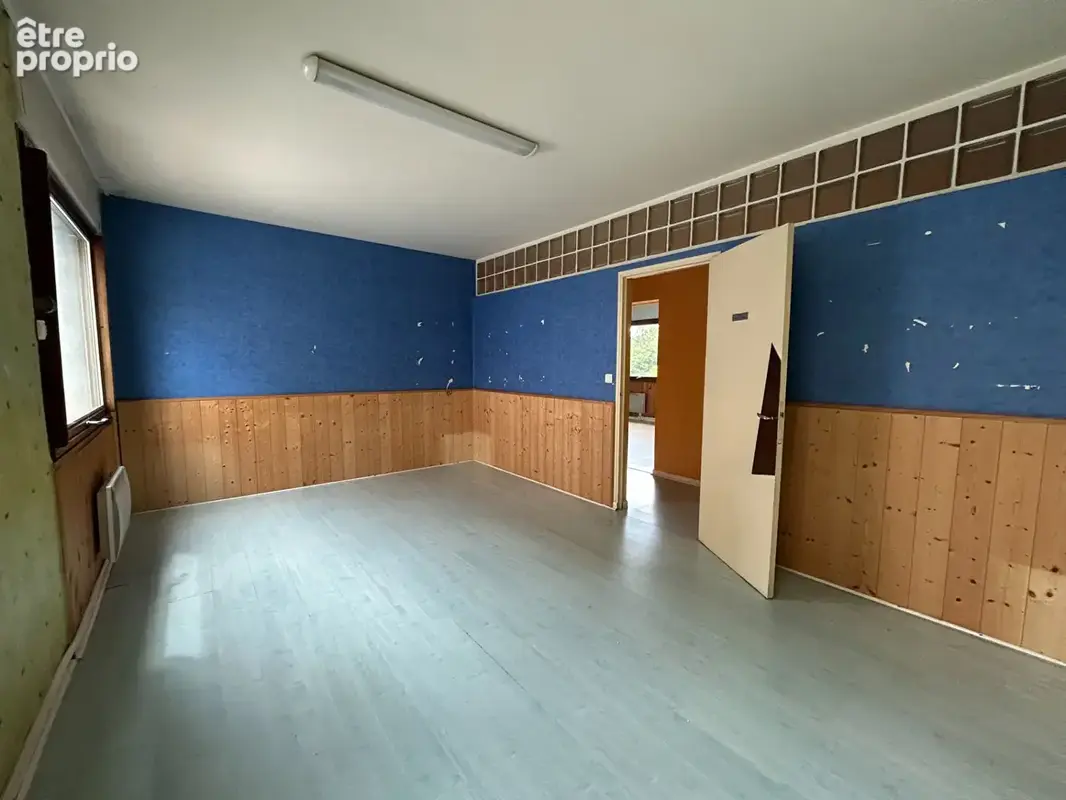 Local de 76 m² au fort potentiel mixte - Figeac Centre - photo 12