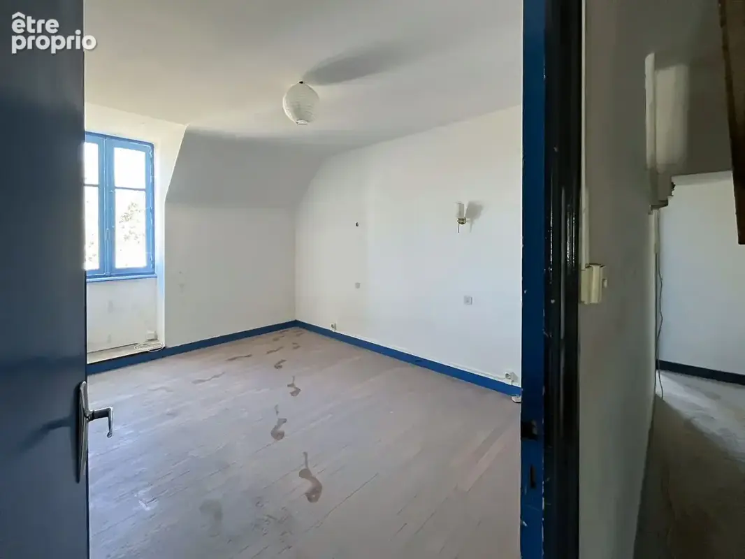 Secteur de Lodonnec, à 500m de la plage - bâtisse d'environ 233 m² - photo 12