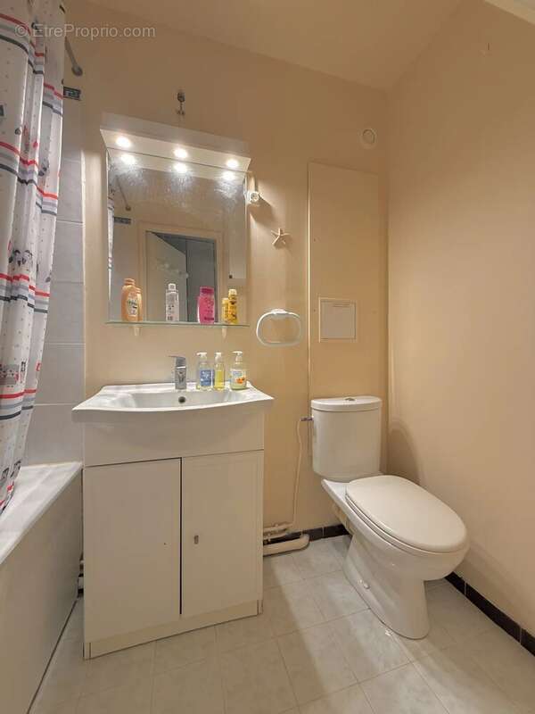 Appartement à TROUVILLE-SUR-MER