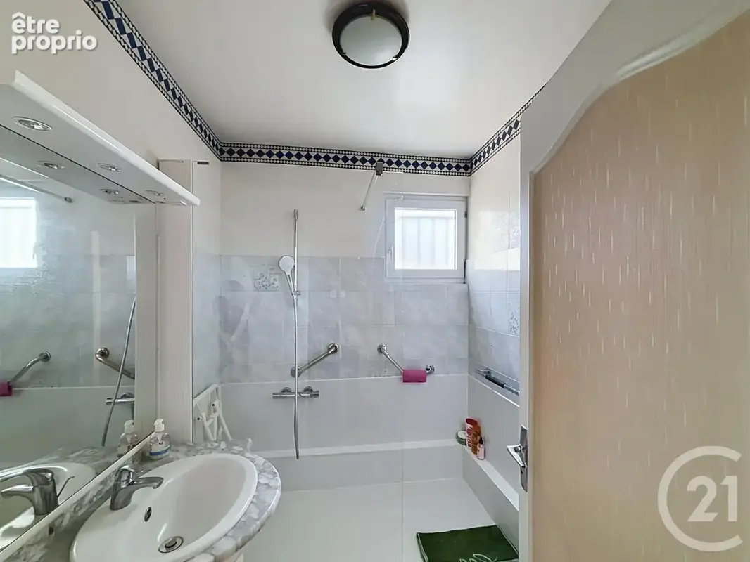 Appartement 4 pièces 74 m² à vendre à Rambouillet (78120) - photo 10