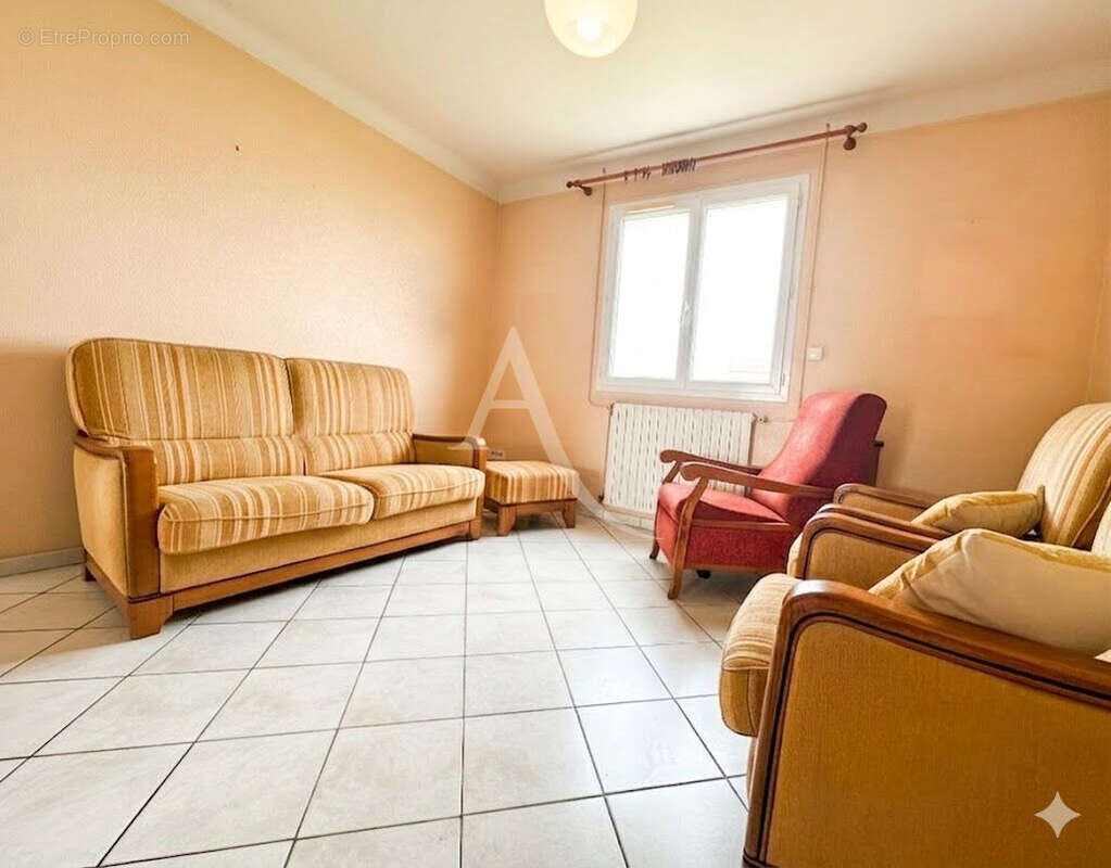 Maison à L'AIGUILLON-SUR-VIE