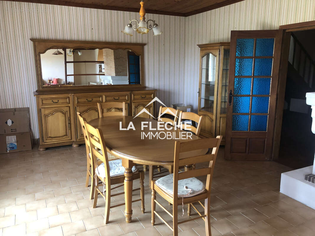 Maison avec dépendances La Flèche - photo 2