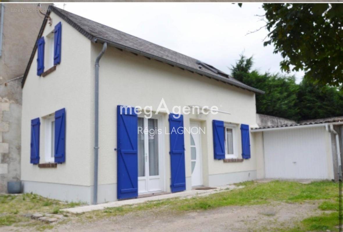 Appartement à FLEURY-LES-AUBRAIS
