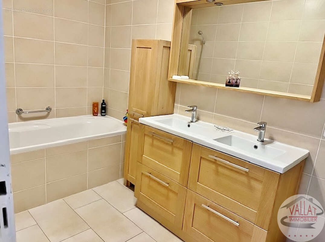 Villa T4 avec piscine dans quartier pavillonnaire agréable ! - photo 15