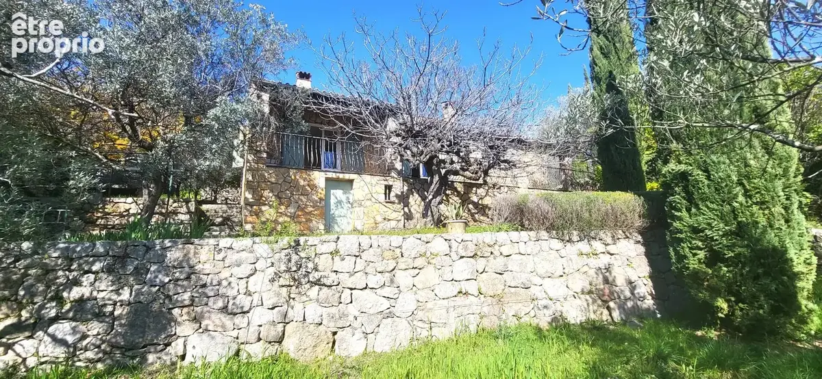 Villa en pierre apparente avec 4 chambres sur 1350m² de terrain. - photo 23