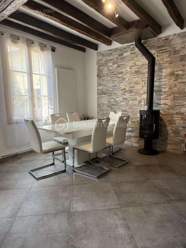 Maison à GRISY-LES-PLATRES