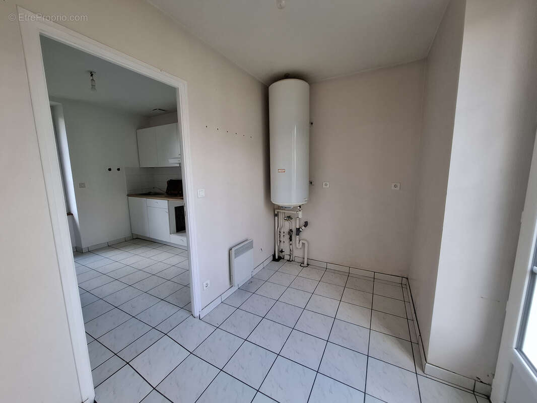 Maison à SAINT-ETIENNE-DE-MER-MORTE