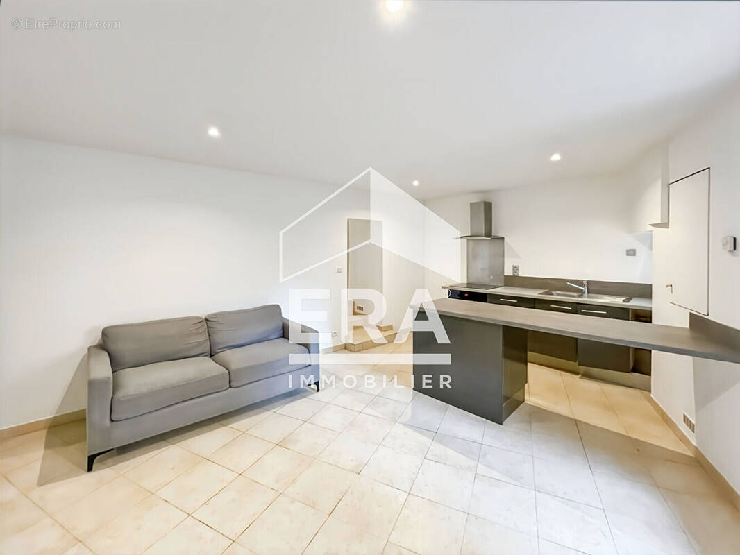 Appartement à EYRAGUES