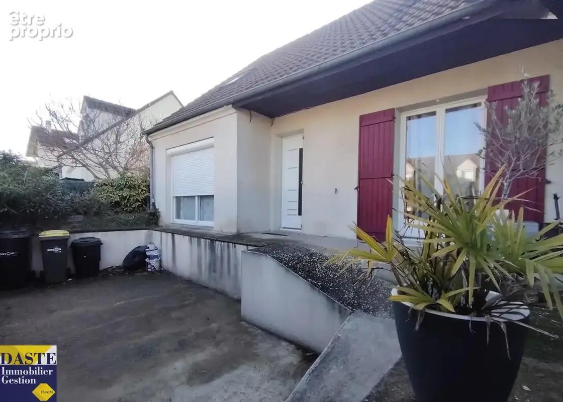 Maison à PONTAULT-COMBAULT