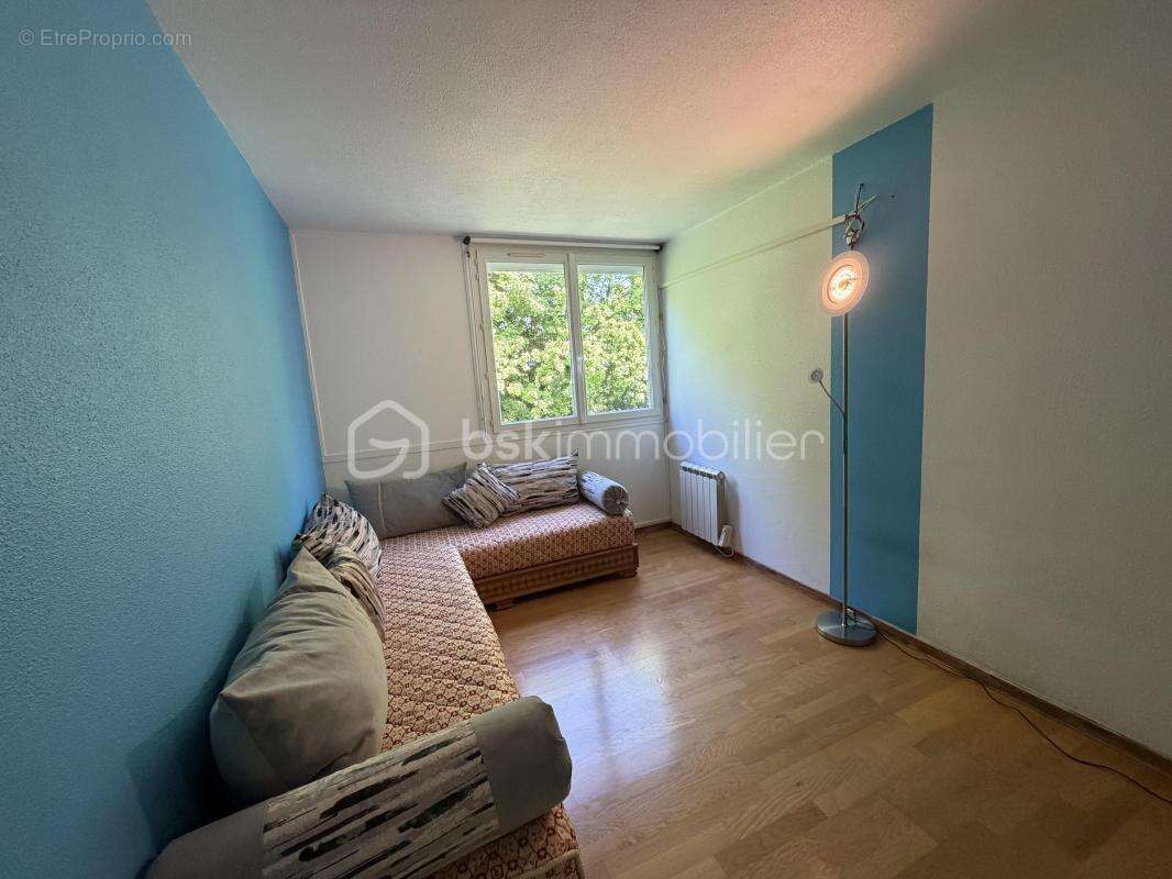 Appartement T4 lumineux avec balcon, au calme et sans travaux - photo 8