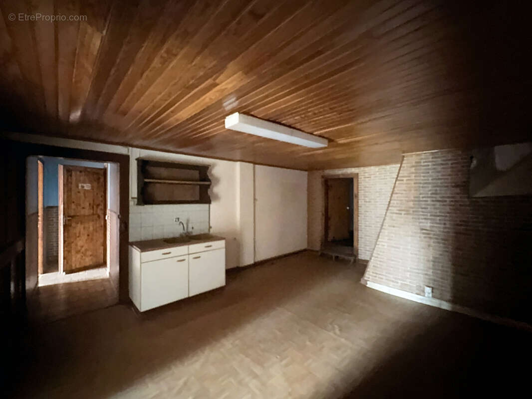 Appartement à DOMPAIRE