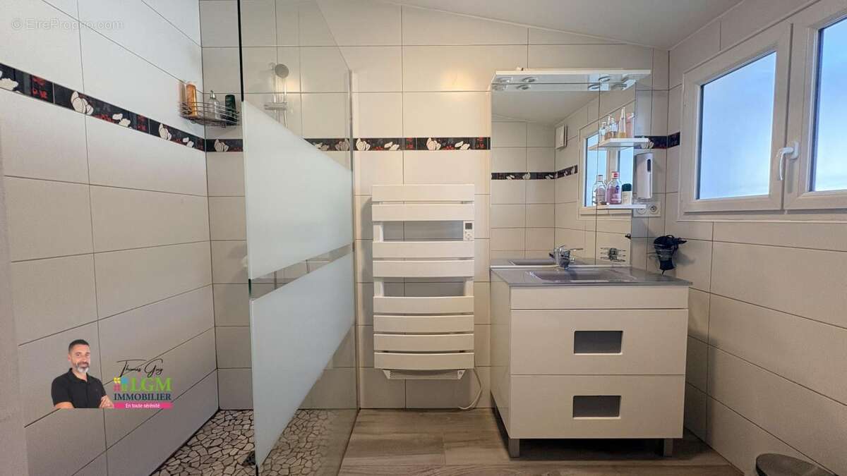 Maison à SAINT-PRIVAT-DES-VIEUX