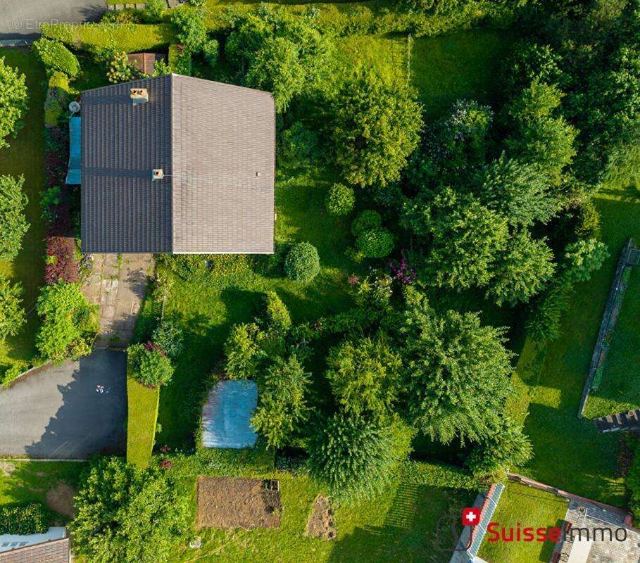 Maison à COURCELLES-LES-MONTBELIARD