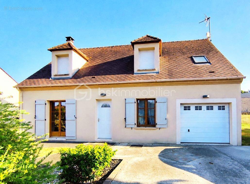 Maison à NANGIS