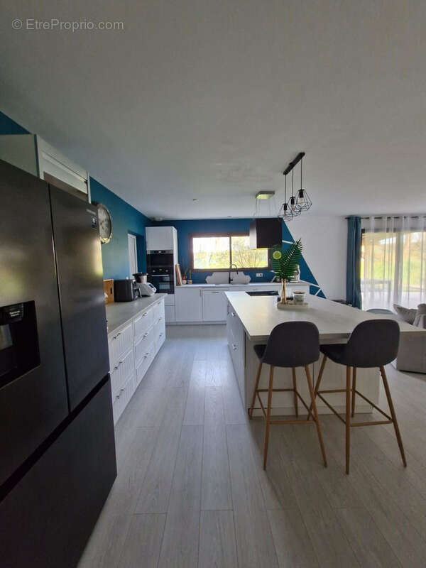 Maison à VILLENAVE-D&#039;ORNON