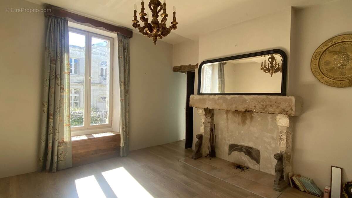 Maison à CASTILLONNES