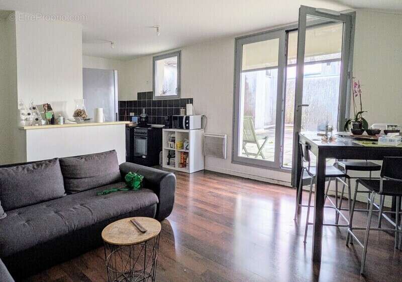 Appartement à BORDEAUX