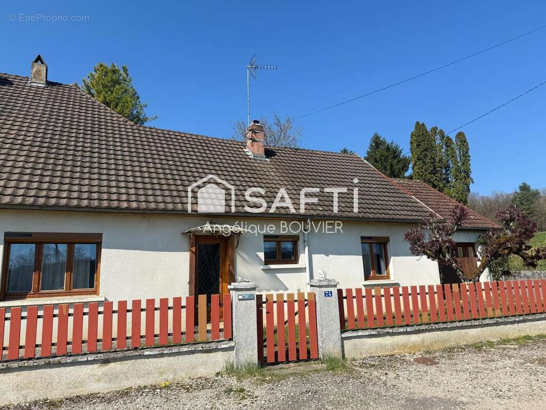 Photo 4 - Maison à MONT-SOUS-VAUDREY