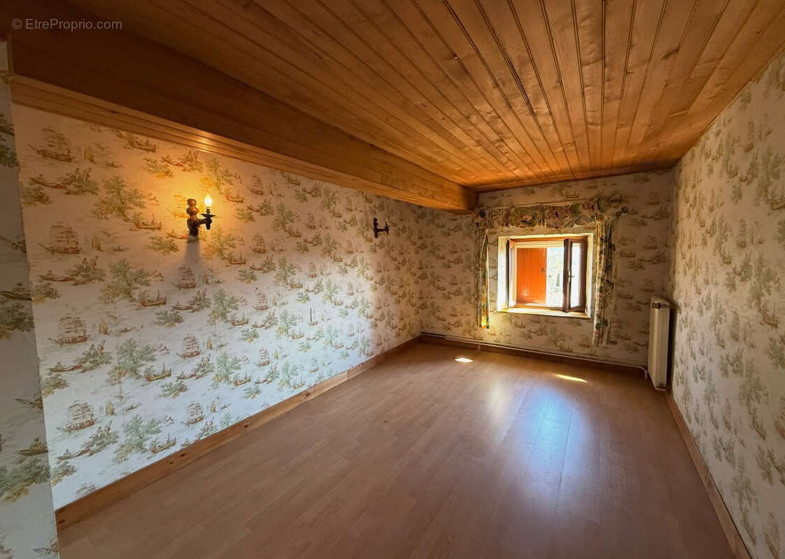 Maison à CASTILLON-DU-GARD