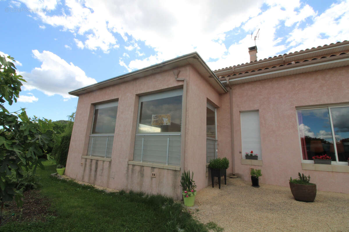 Maison à SAINT-CLEMENT