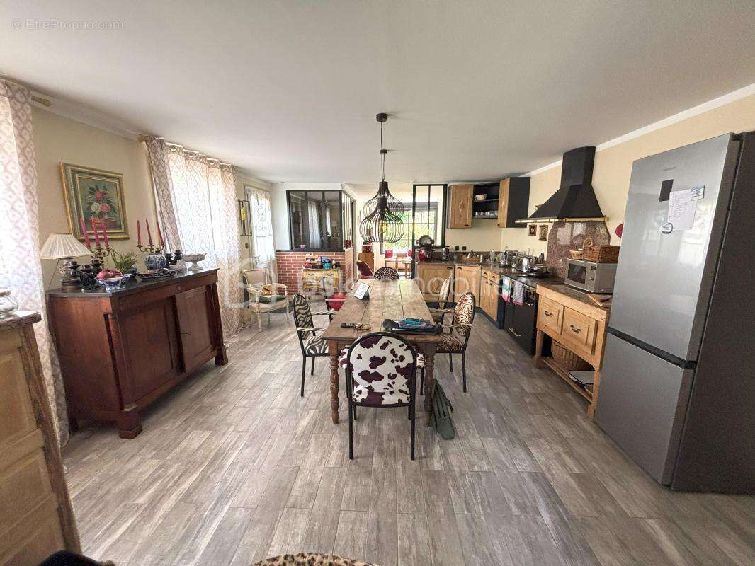 Maison à SAINT-REMY-BOSCROCOURT