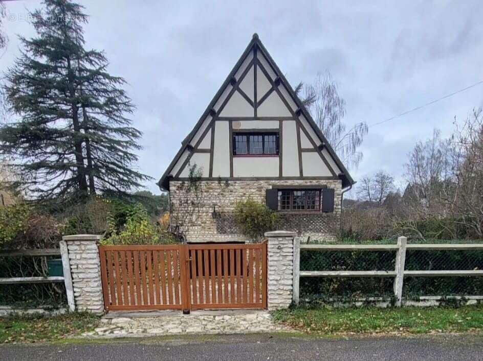 Maison à PACY-SUR-EURE