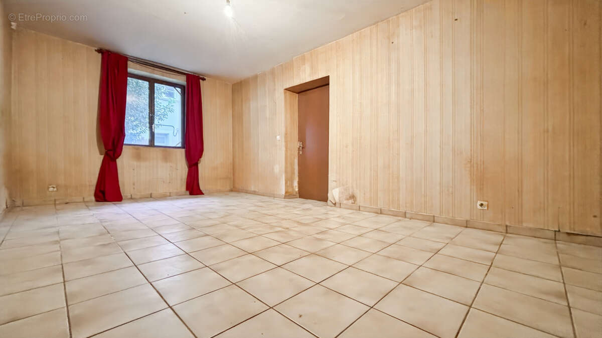 Maison à ETAMPES