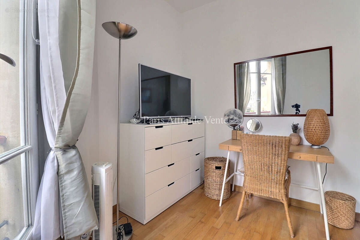 Appartement à PARIS-6E