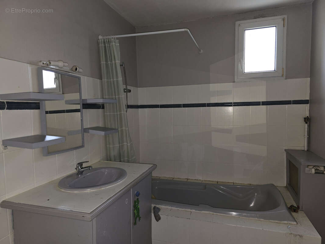 Maison à ROVILLE-DEVANT-BAYON