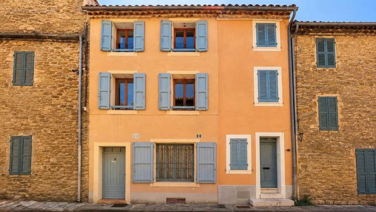 Maison à BORMES-LES-MIMOSAS