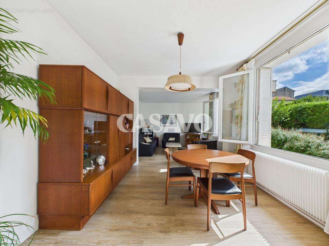 Maison à SAINT-CLOUD