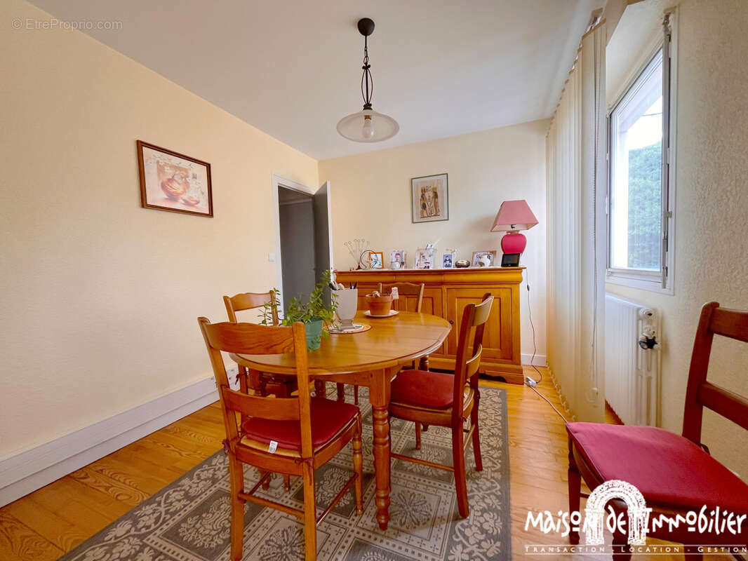 Maison à COGNAC