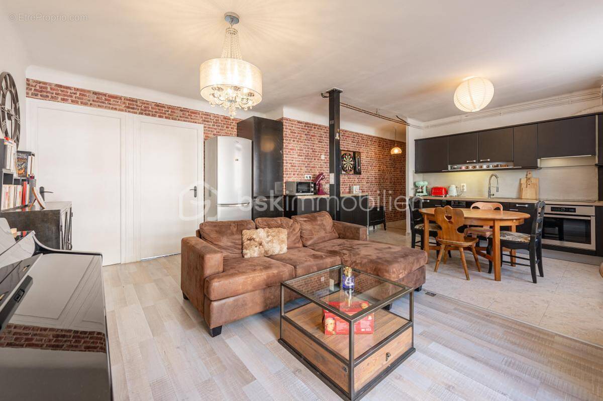 Appartement à AIX-LES-BAINS