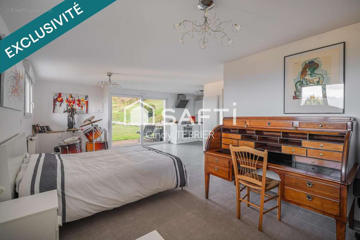 Photo 8 - Maison à LA MURETTE