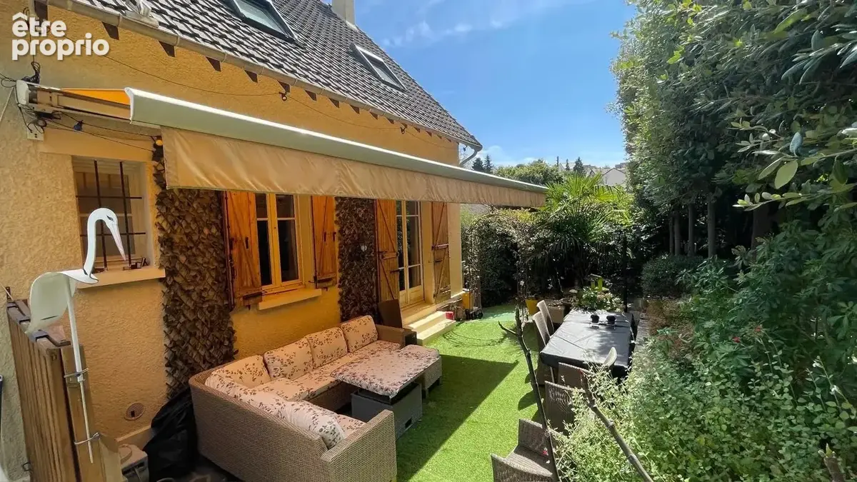 Photo Maison à Jouy-En-Josas au prix de 640 000€
