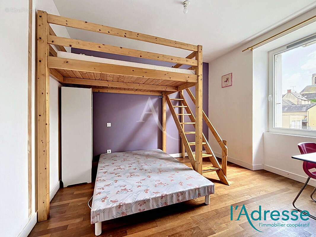 Maison à MERAL