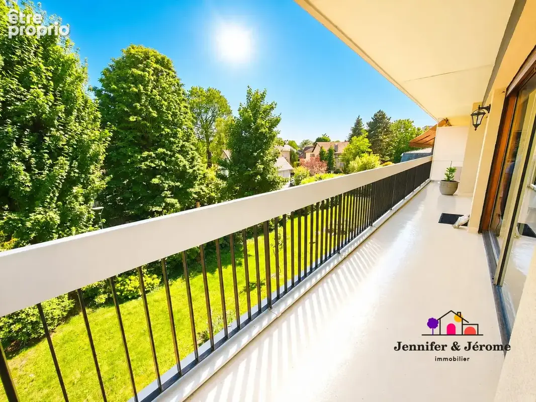 Appartement à SAINT-GRATIEN
