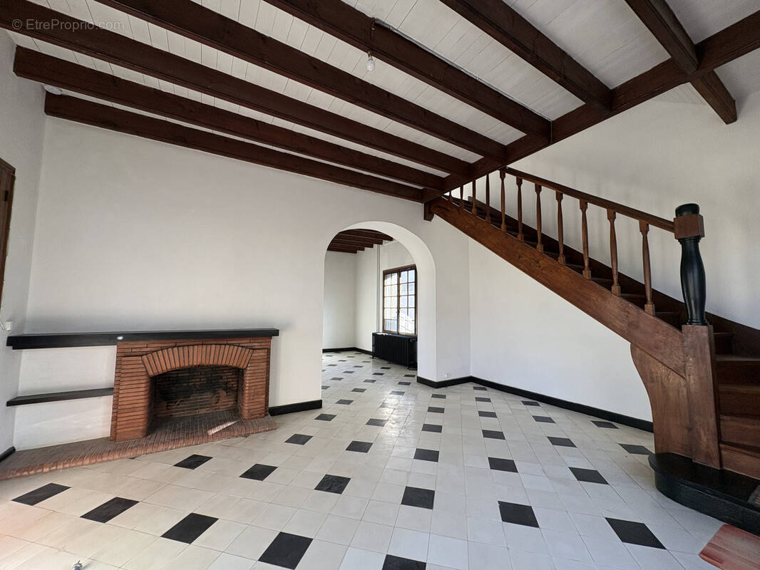 Maison à L'ILE-D'ELLE