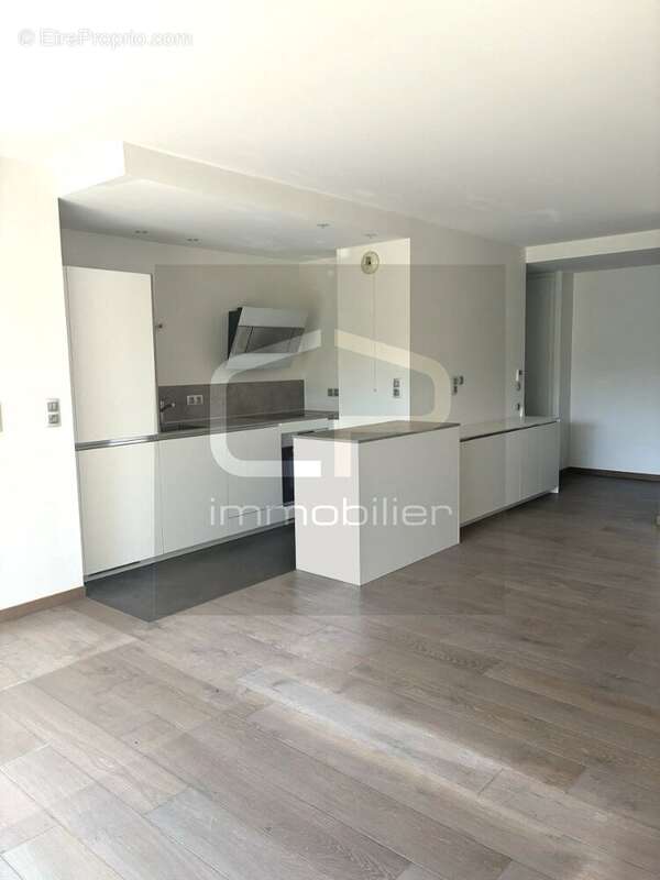 Appartement T3 de standing de 72 m² avec terrasse  Annecy Albigny  À deux pas du lac - photo 6