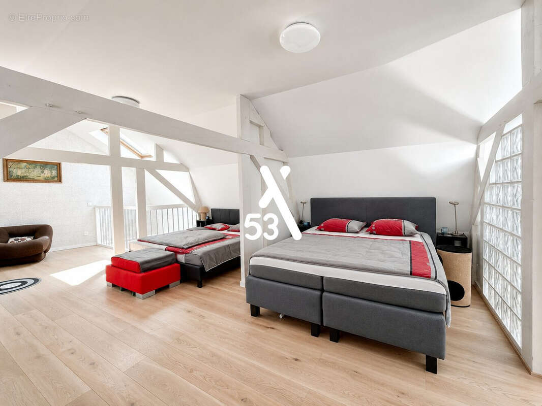 Maison 140 m² à Saint-Omer  - photo 6