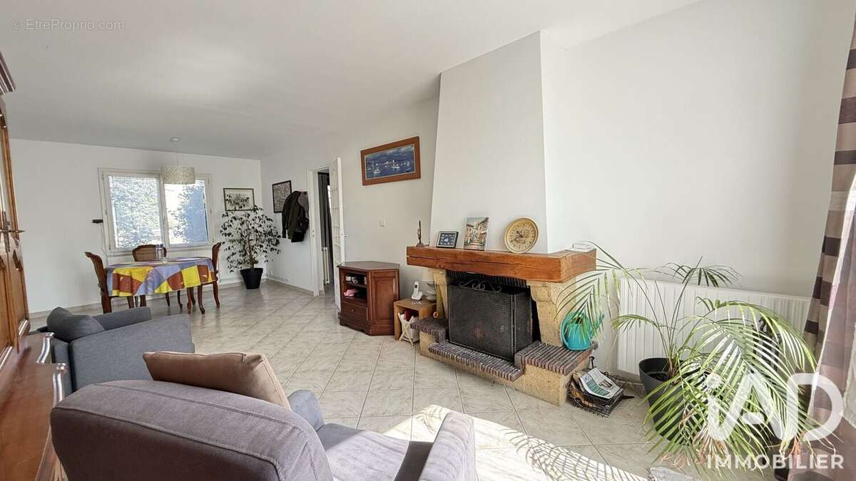 Photo 2 - Maison à VILLIERS-SUR-ORGE